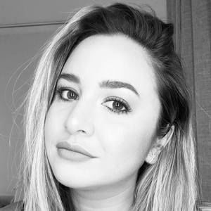 Meet your Posher, Melany